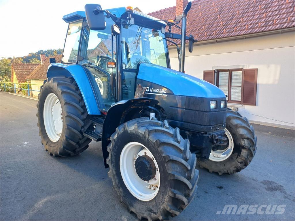 New Holland TS90 Traktorit