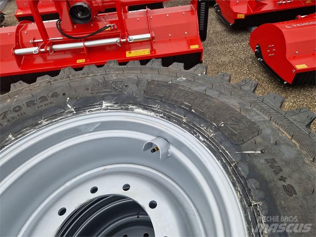 Nokian TRI 2 Renkaat ja vanteet