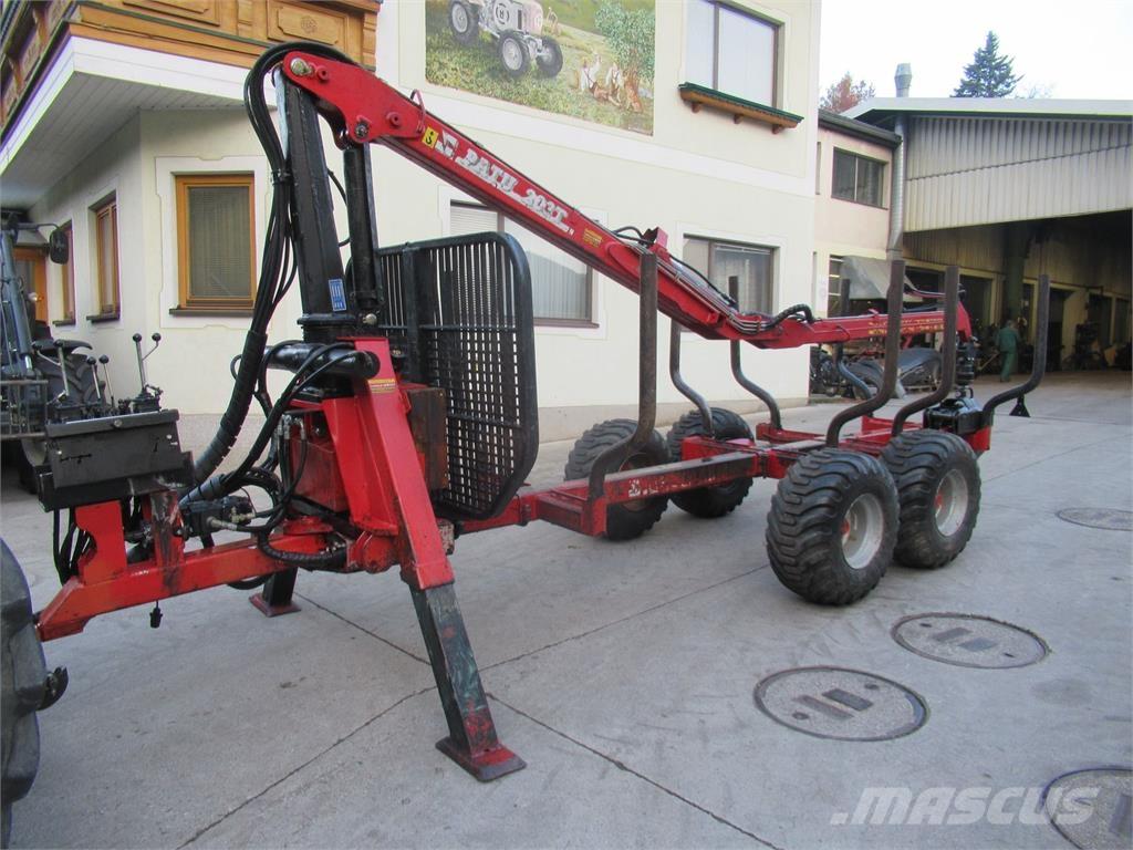 Patu 8T + 203T Metsäperävaunut