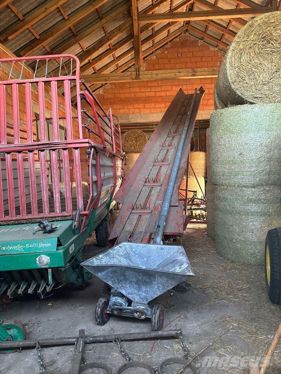 Pöttinger Master Viljan kuljettimet