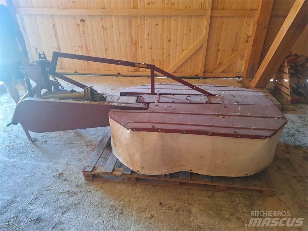 Pöttinger TM 145 Niittokoneet