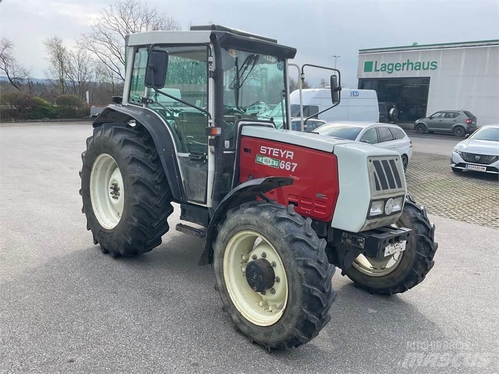 Steyr 667 Traktorit