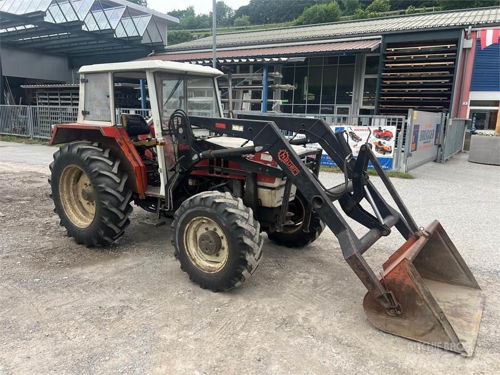 Steyr 8075 Traktorit