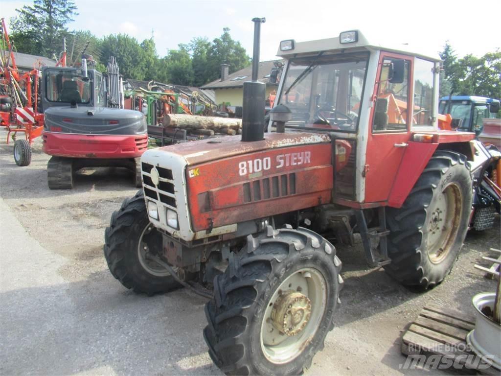 Steyr 8100 A Traktorit