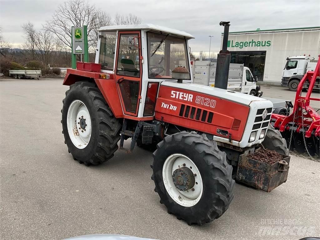 Steyr 8120 Traktorit