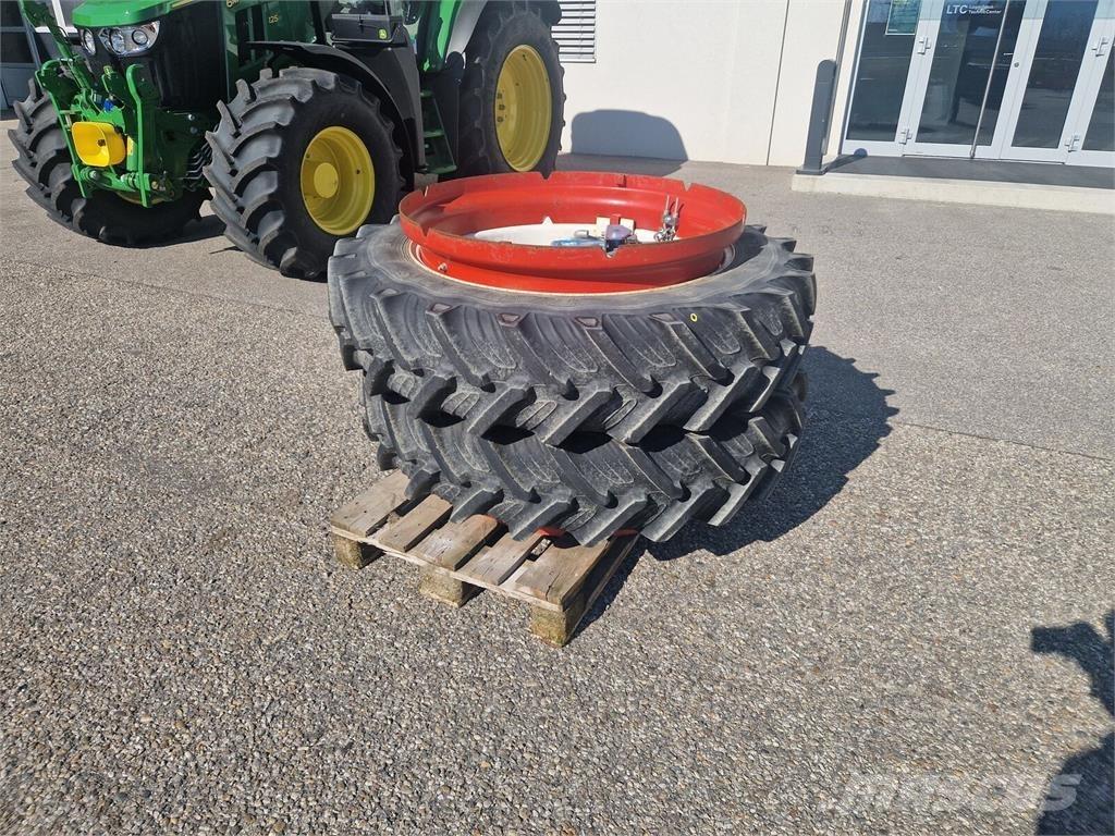 Taurus 12.4 R36 Renkaat ja vanteet