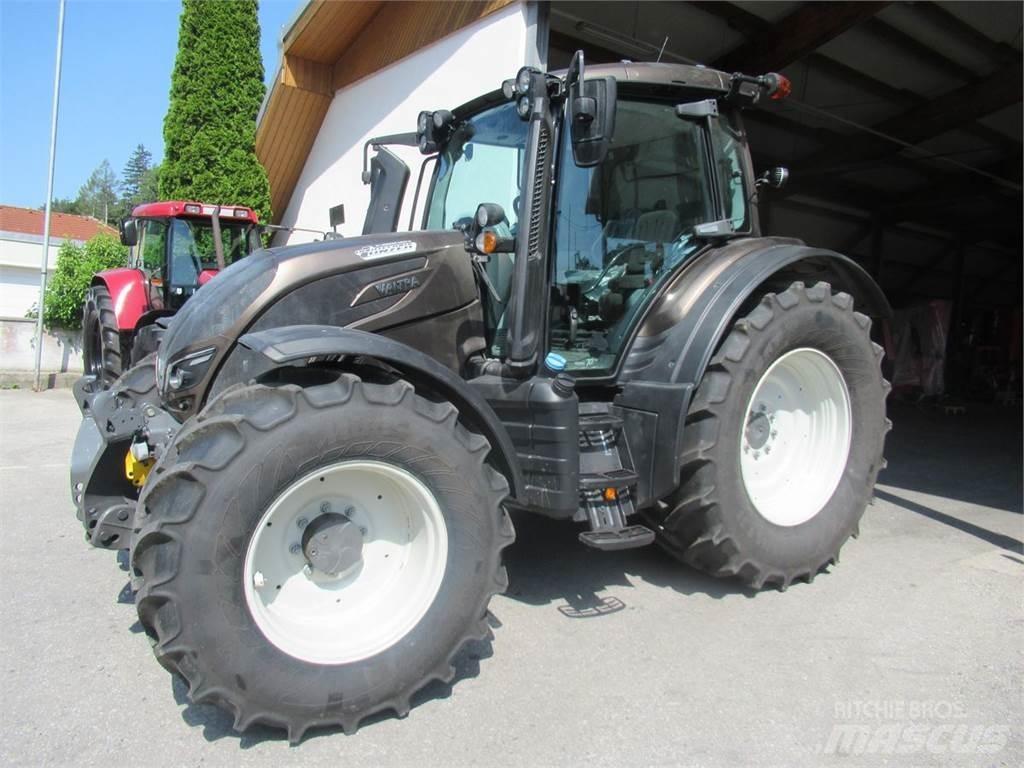 Valtra N134 (Stufe V) Traktorit