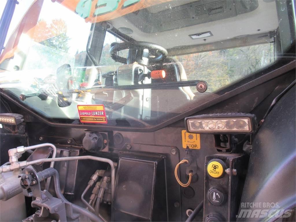 Valtra N163D Traktorit