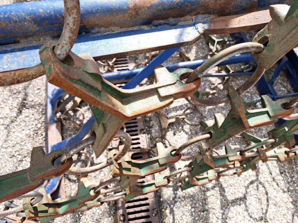  Wiesenegge 8 m Muut maanmuokkauskoneet ja lisävarusteet