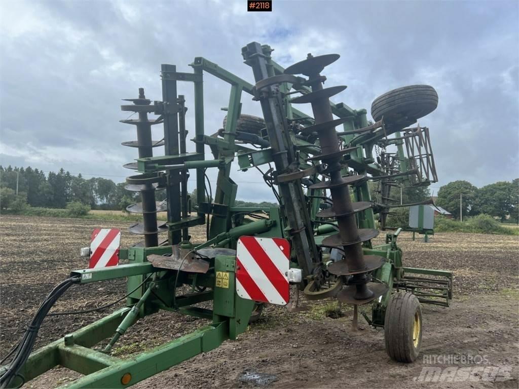 John Deere 410A Muut maanmuokkauskoneet ja lisävarusteet