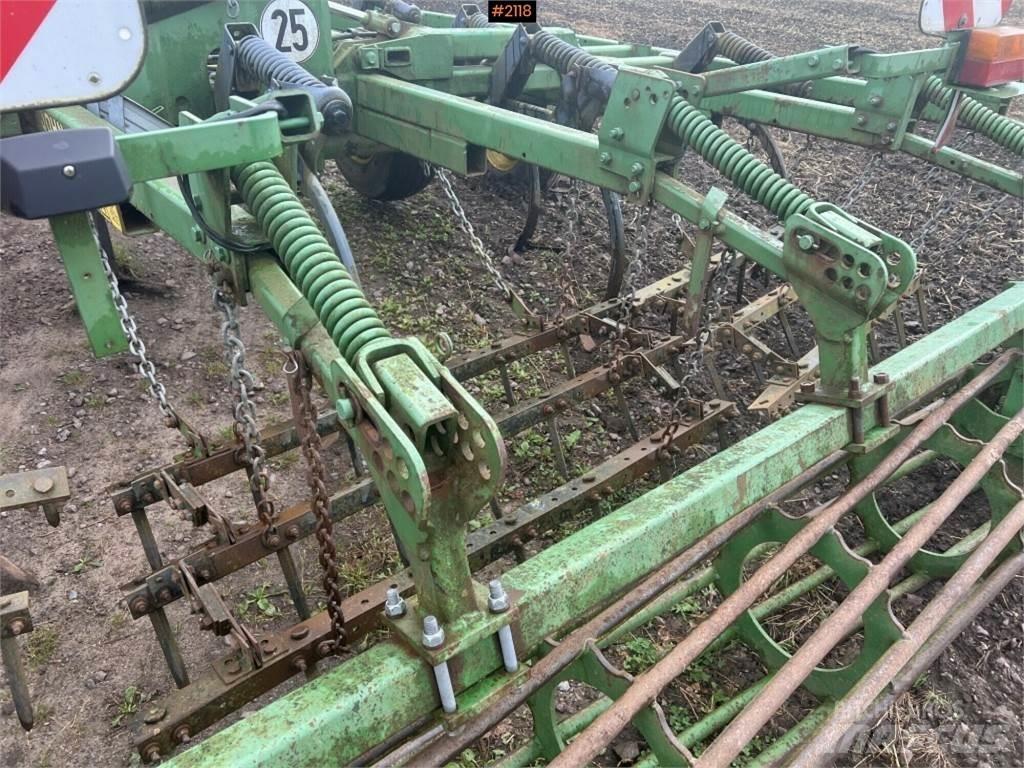 John Deere 410A Muut maanmuokkauskoneet ja lisävarusteet