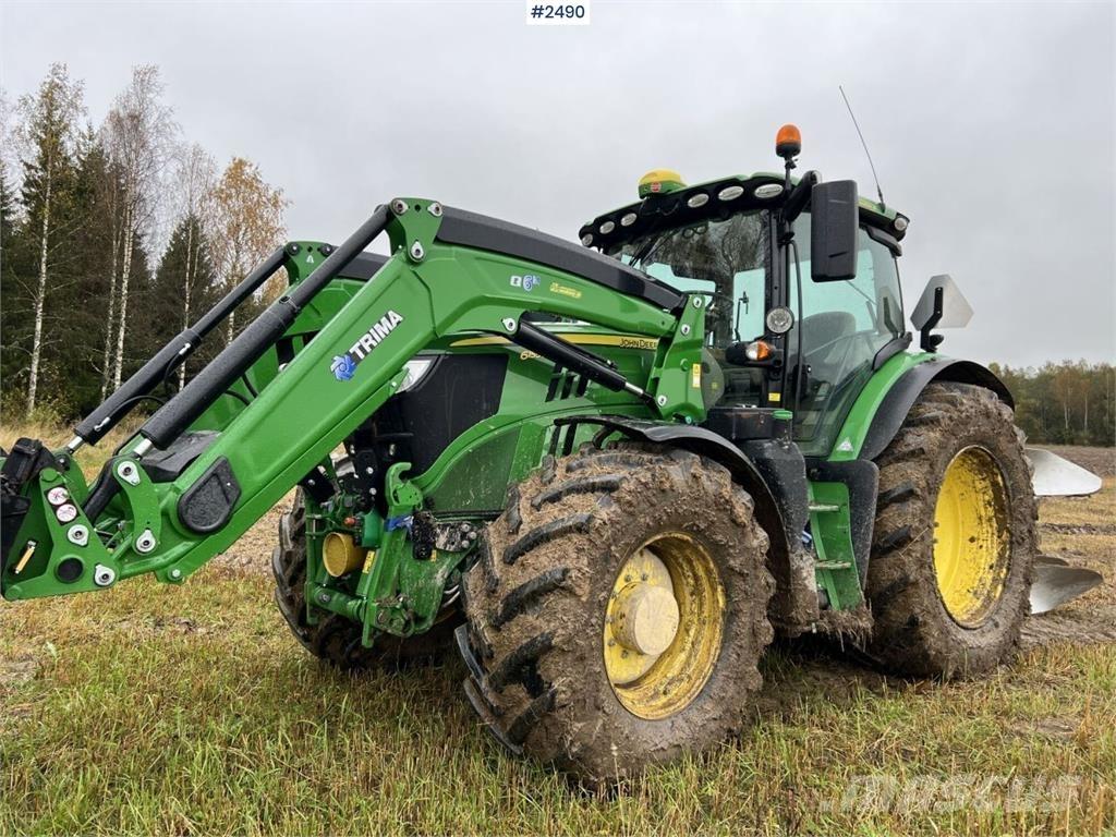John Deere 6155 R Traktorit