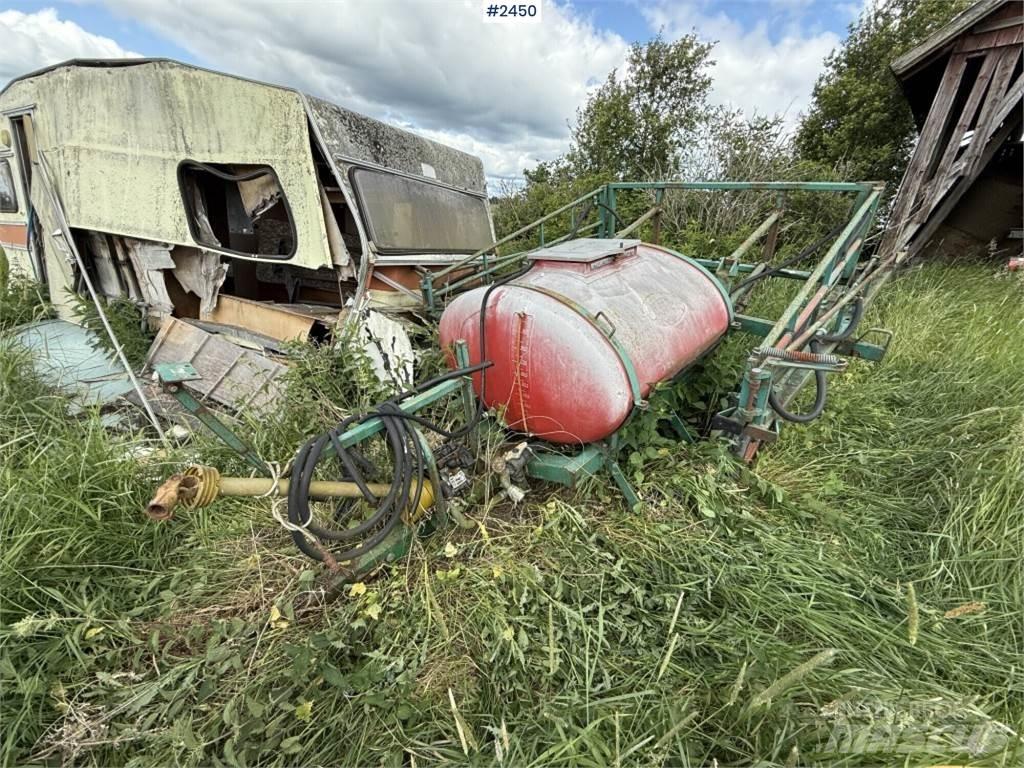 Moteska 900 liter Viinikasvinsuojeluruiskut