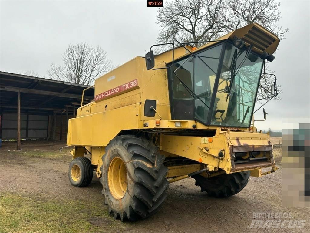 New Holland TX36 Leikkuupuimurit