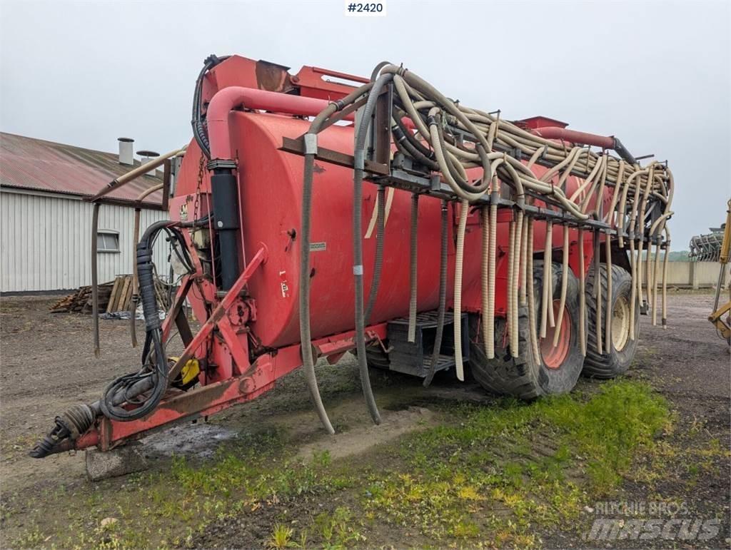Samson UM 20000 Muut lannoituskoneet ja lisävarusteet
