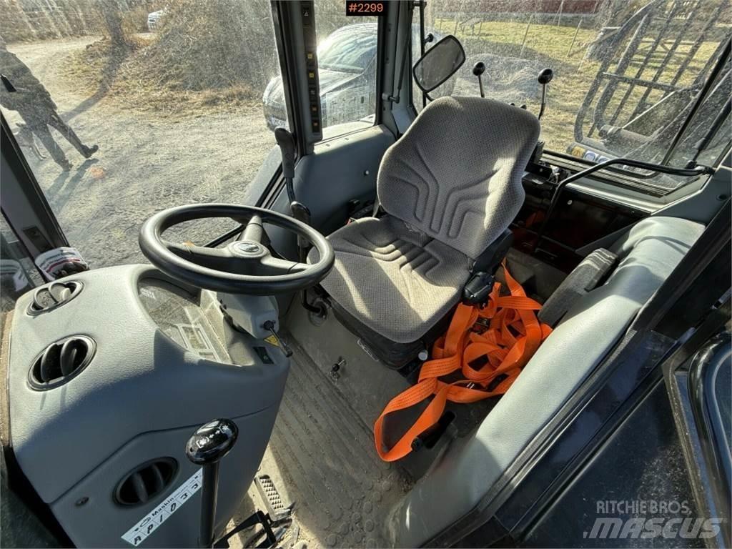 Valtra A75-4 Muut koneet