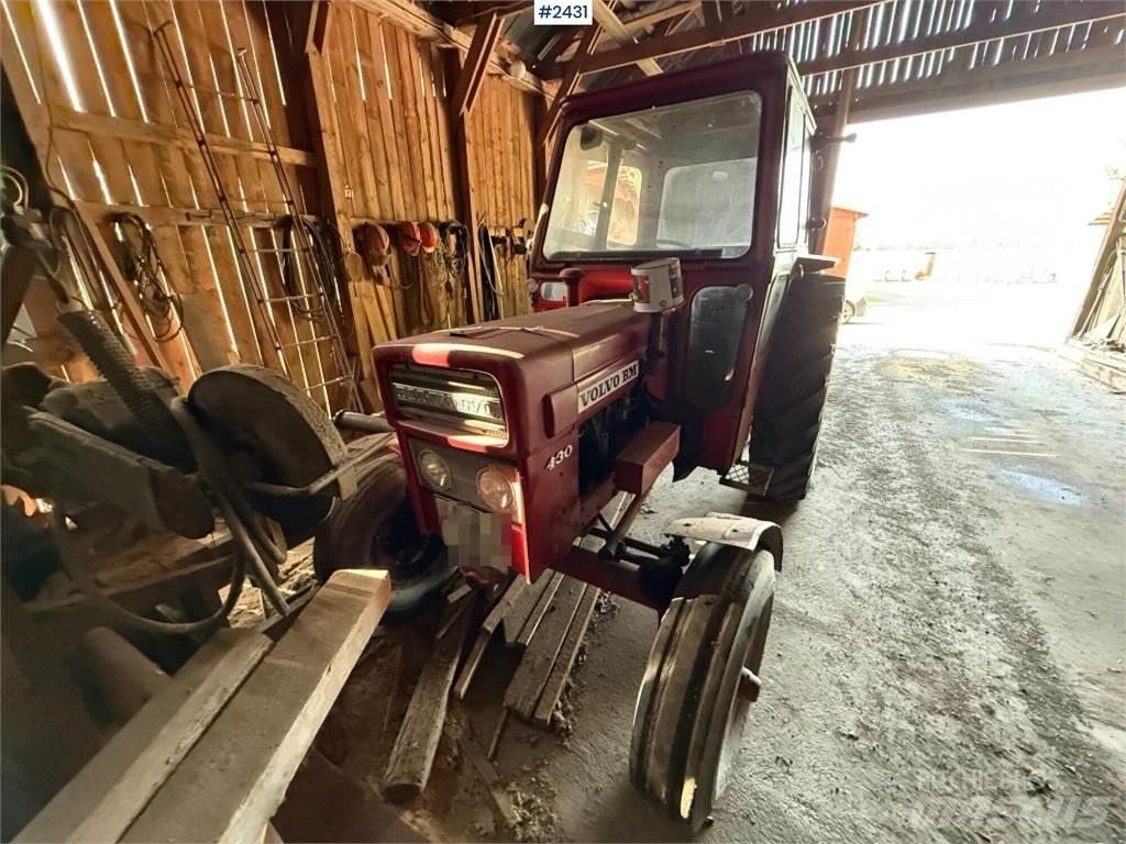 Volvo BM T430 Traktorit