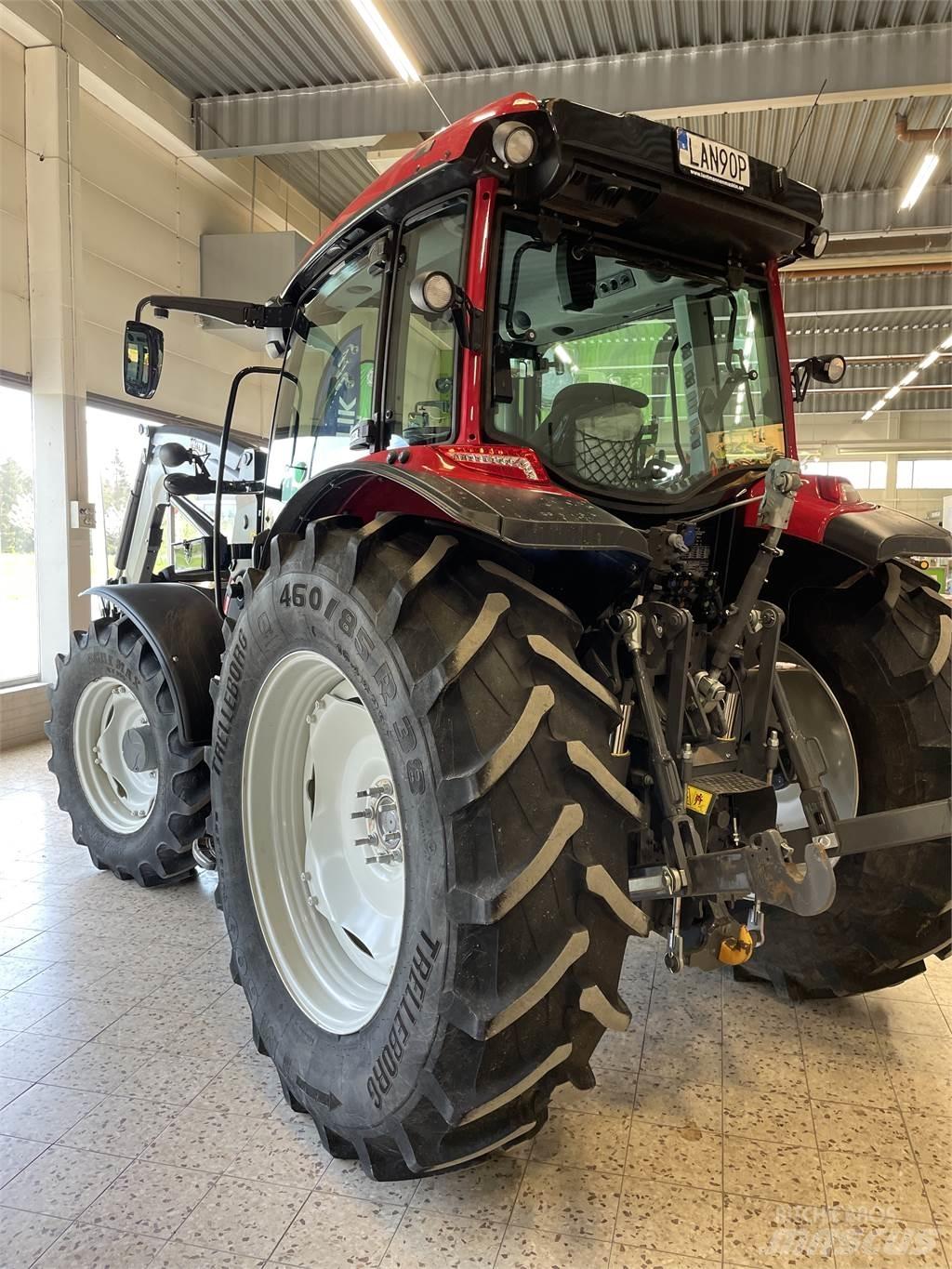 Valtra 135LH Traktorit