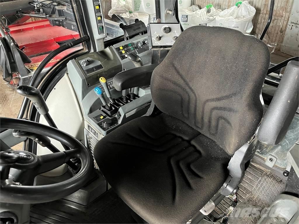 Valtra 170CH Traktorit