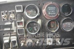 Mack RD688S Lumiaurat