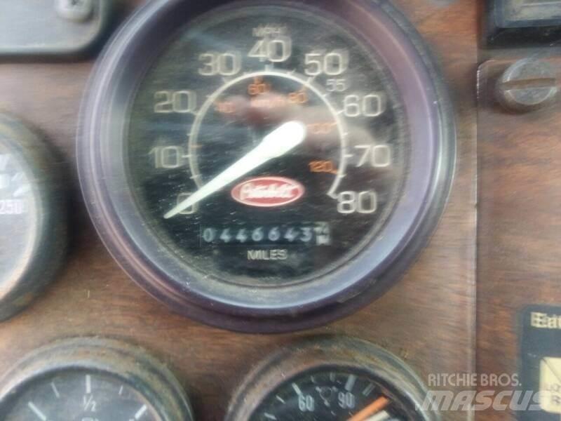Peterbilt 377 Kuorma-autoalustat