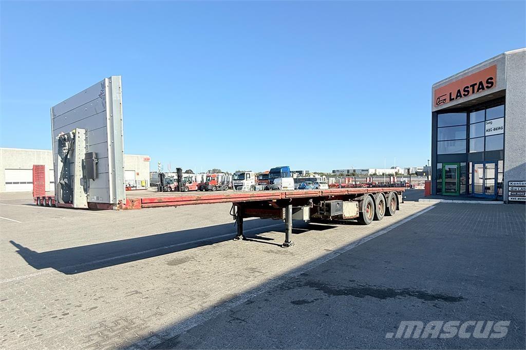 HRD 13.6 m Lavapuoliperävaunut