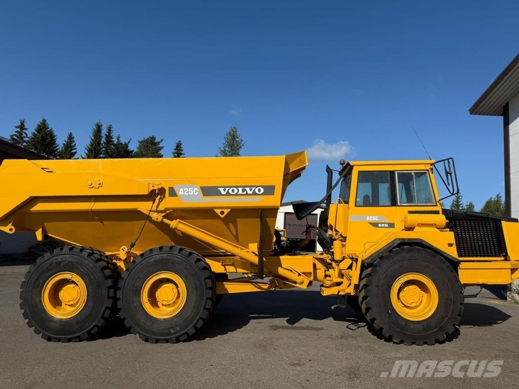 Volvo A25C Dumpperit