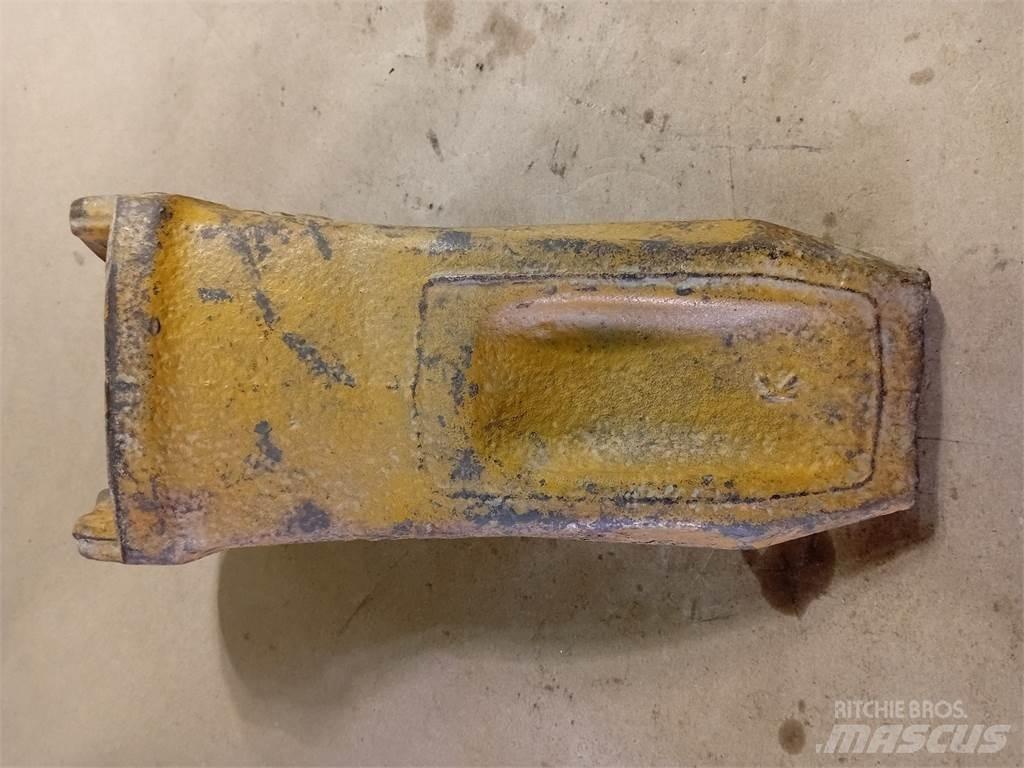 CAT 220-9089 Muut