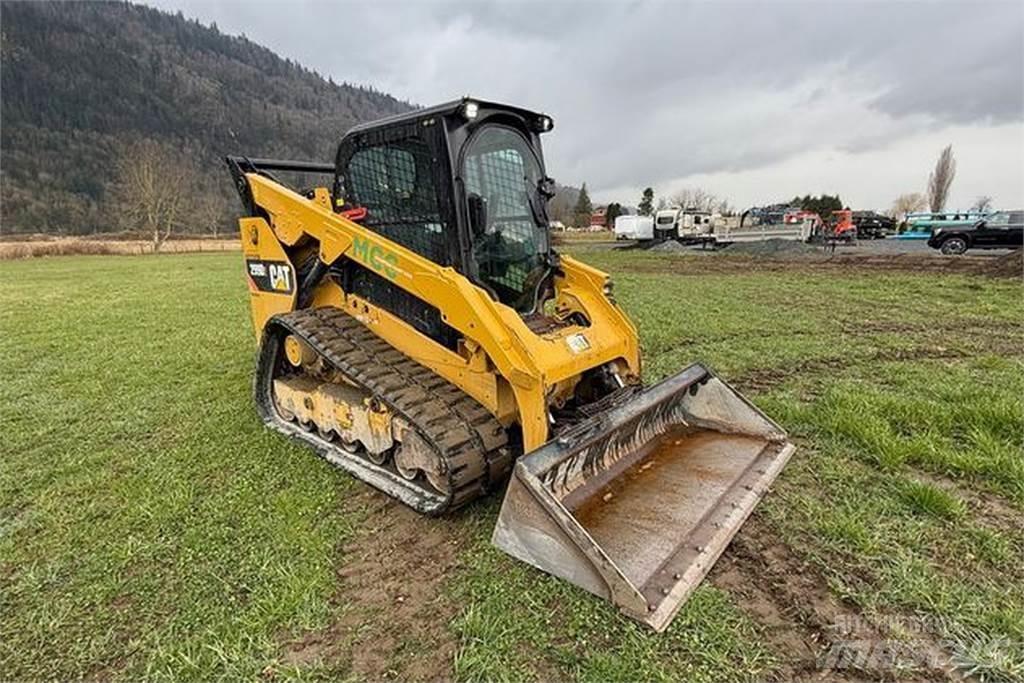 CAT 299D2 Liukuohjatut kuormaajat