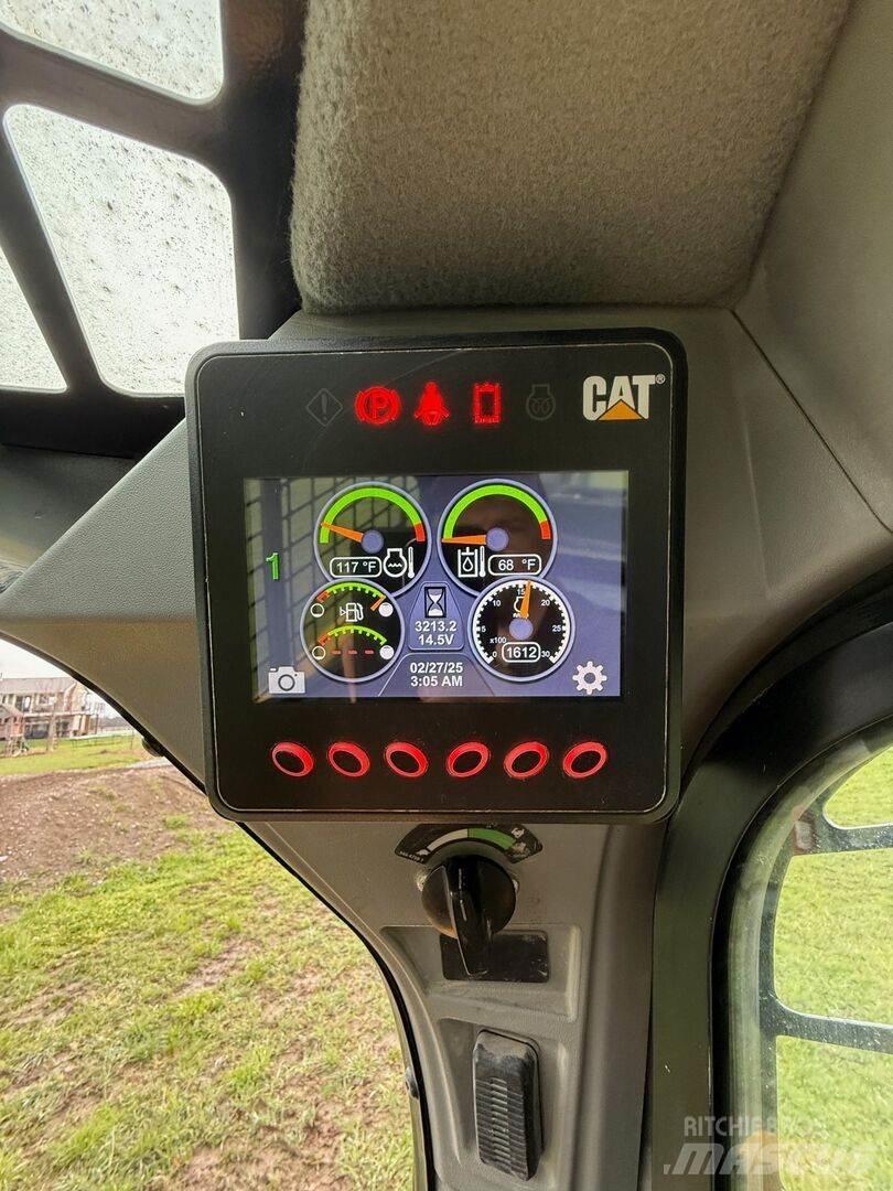 CAT 299D2 Liukuohjatut kuormaajat