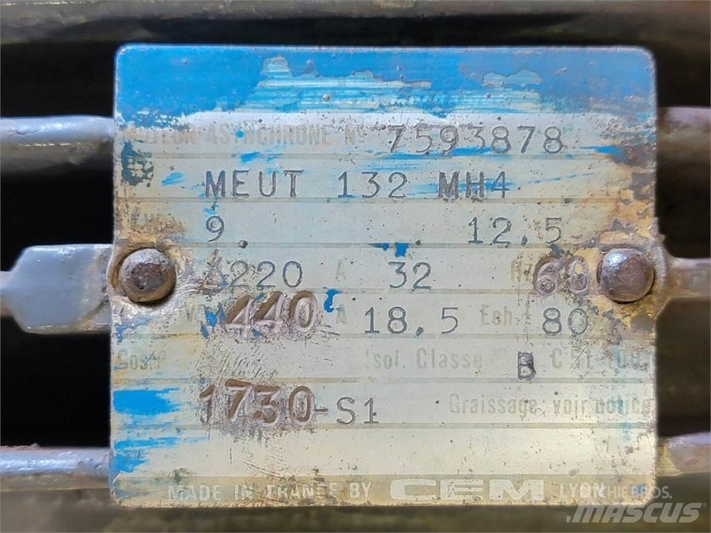  CEM MEUT 132 MH4 Teollisuusmoottorit