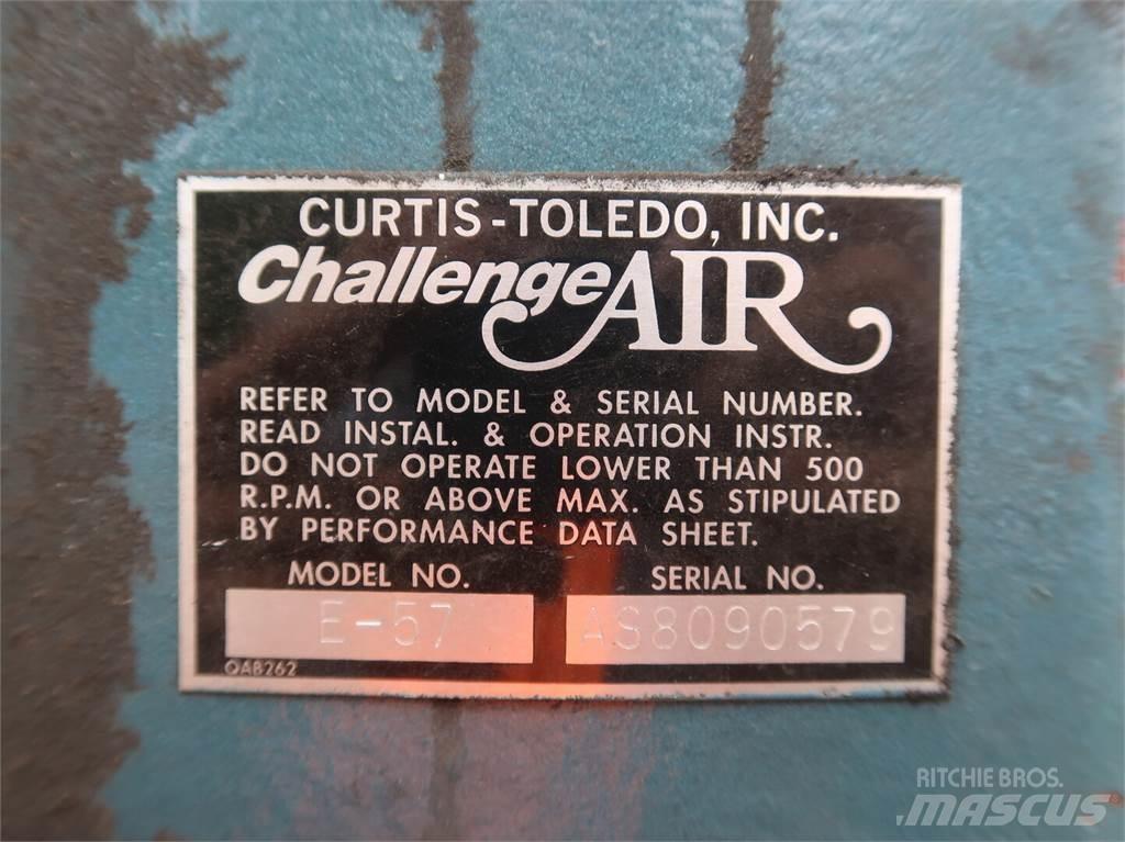 Curtis E-57 Kompressorit