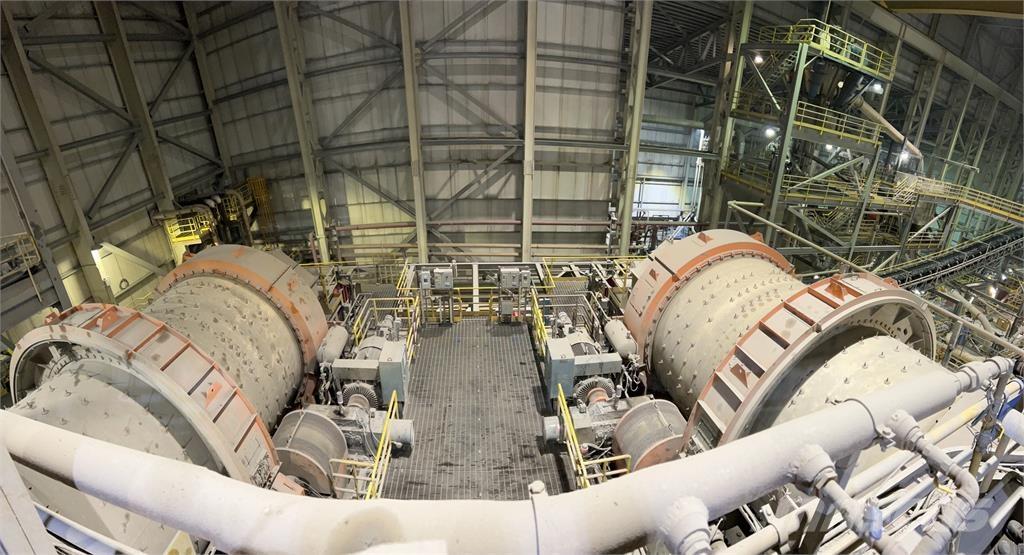  FFE MINERALS Rumpuseulat