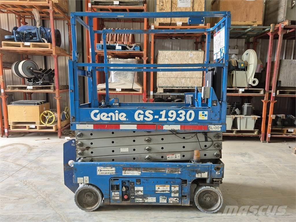 Genie GS-1930 Saksilavat