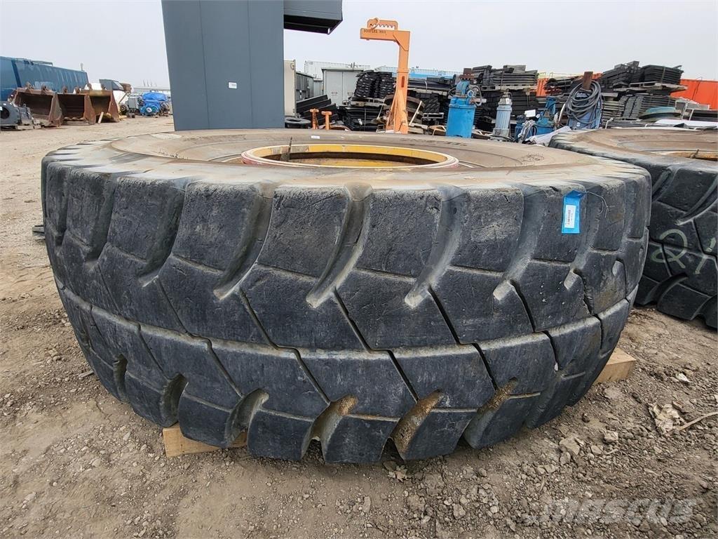 Goodyear RM-4B+ Renkaat ja vanteet