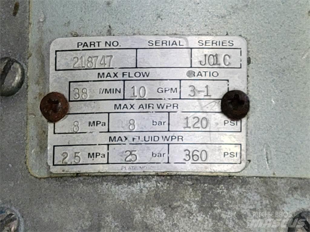 Graco 218747 Vesipumput