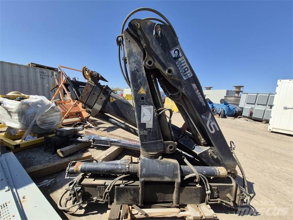 Hiab 122B-2-CL Nosturien osat ja lisävarusteet