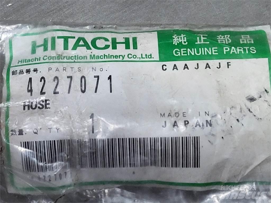 Hitachi 4227071 Muut