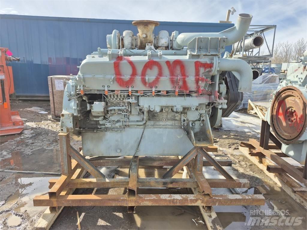 Hitachi S12A2-Y1TAA1 Moottorit