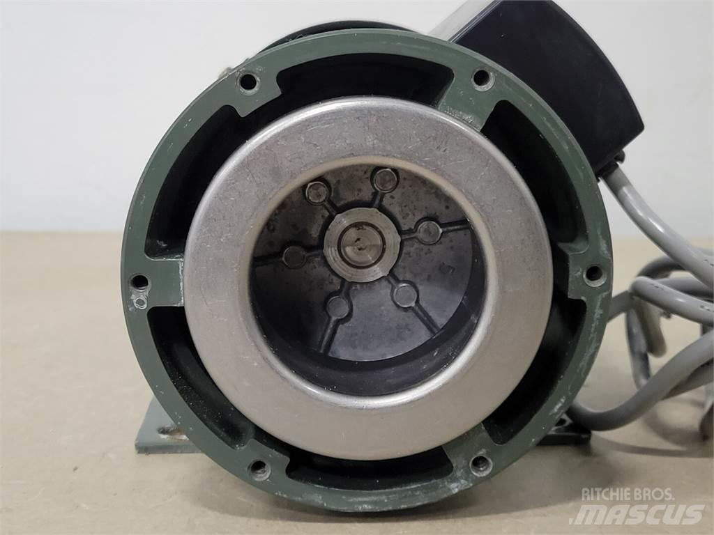  IWAKI MD-70RLZT Vesipumput