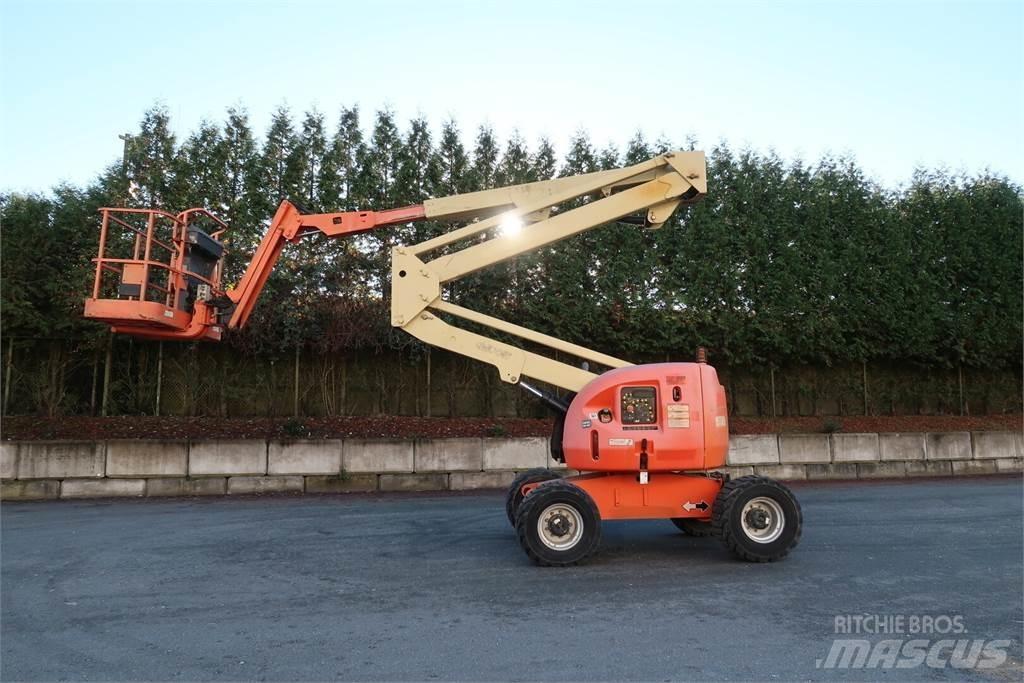 JLG 450AJ Kuukulkijat