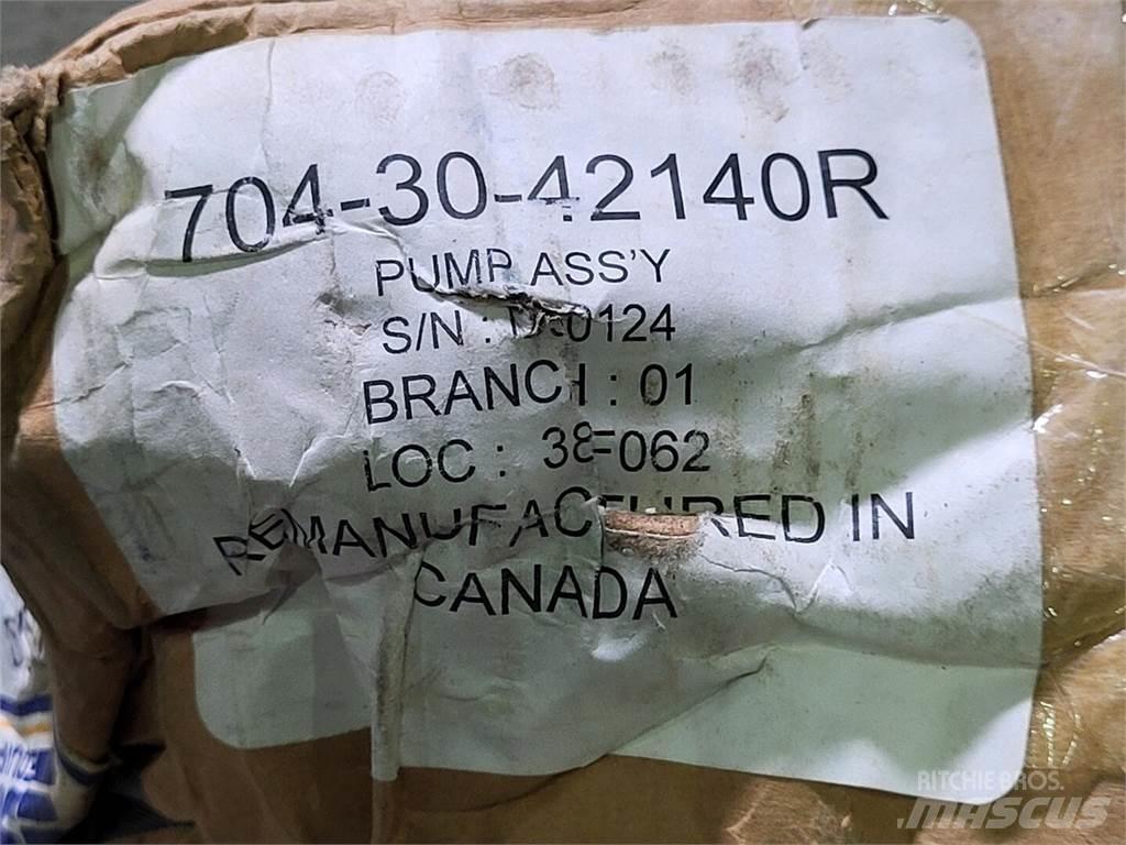 Komatsu 704-30-42140R Vesipumput