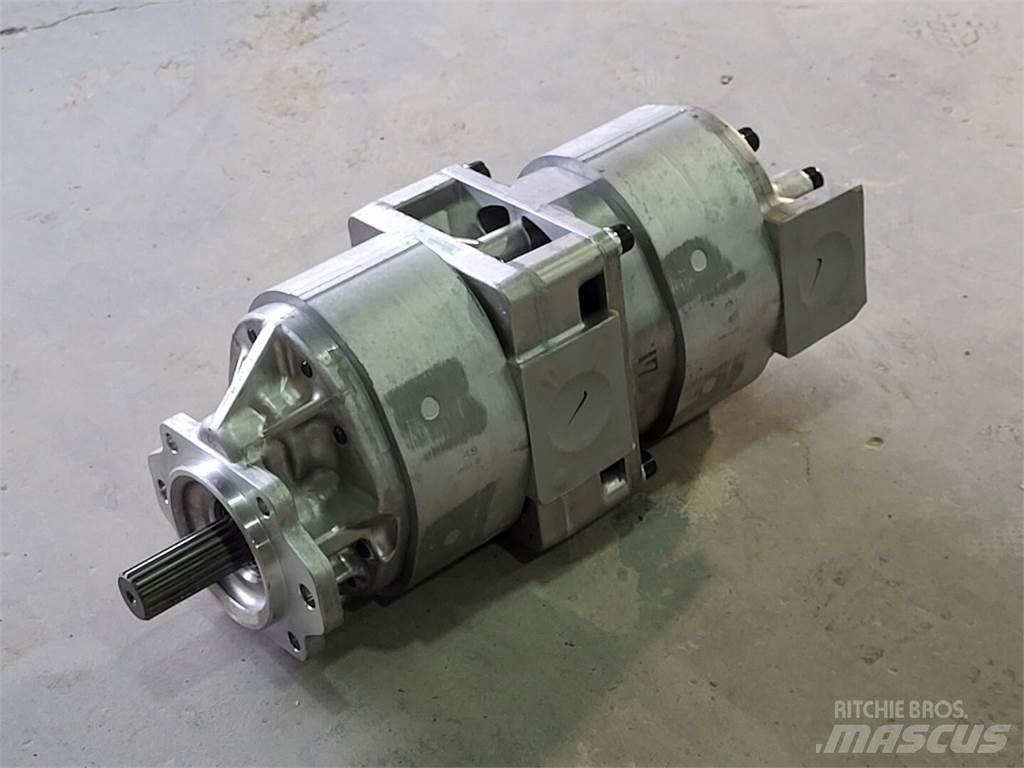 Komatsu 705-52-42090 Vesipumput