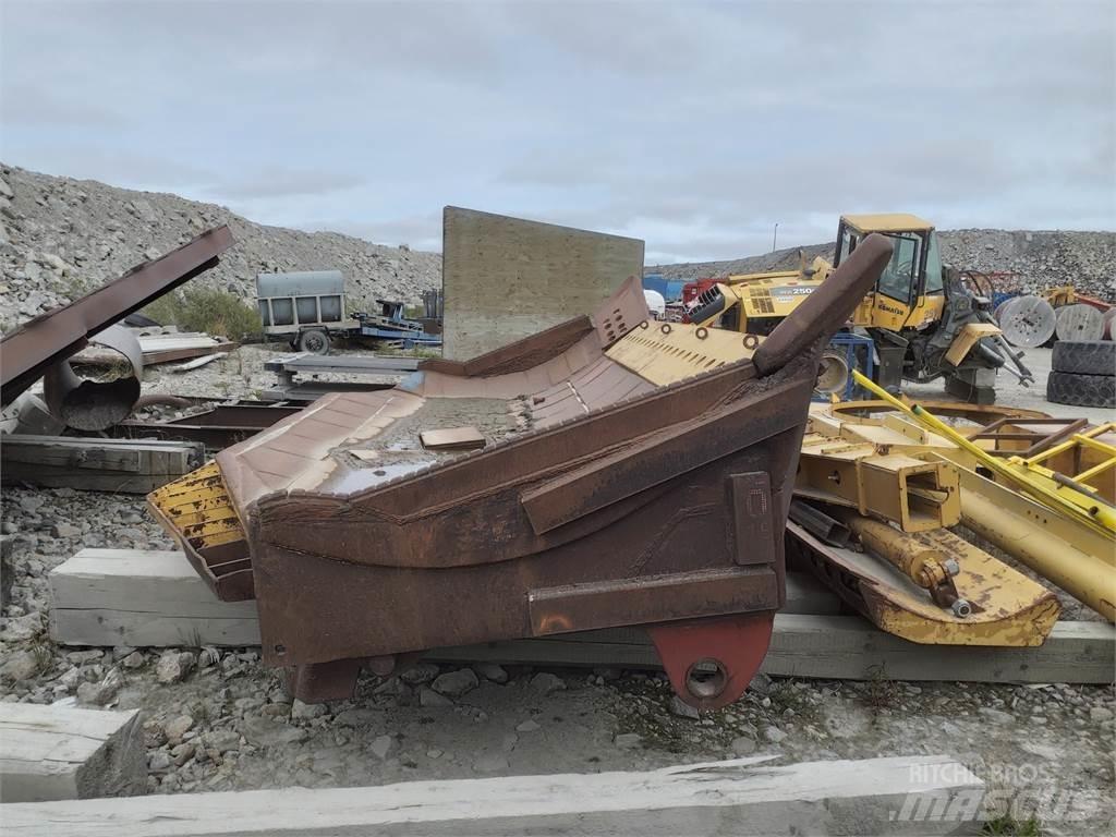 Komatsu D375 Pyöräpuskutraktori