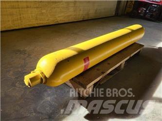 Komatsu PC2733 Dumpperit