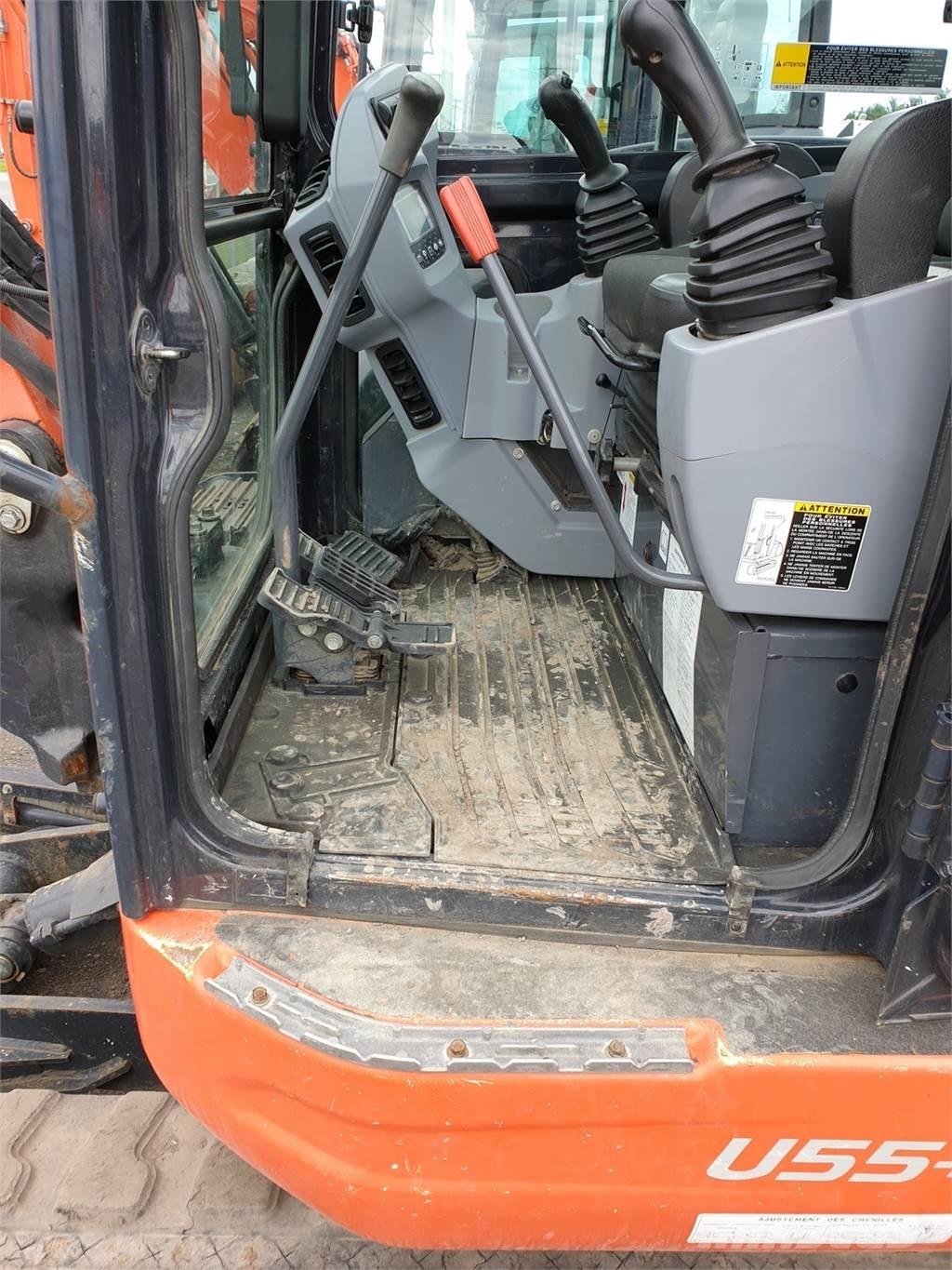 Kubota U55-4 Pyöräkaivukoneet