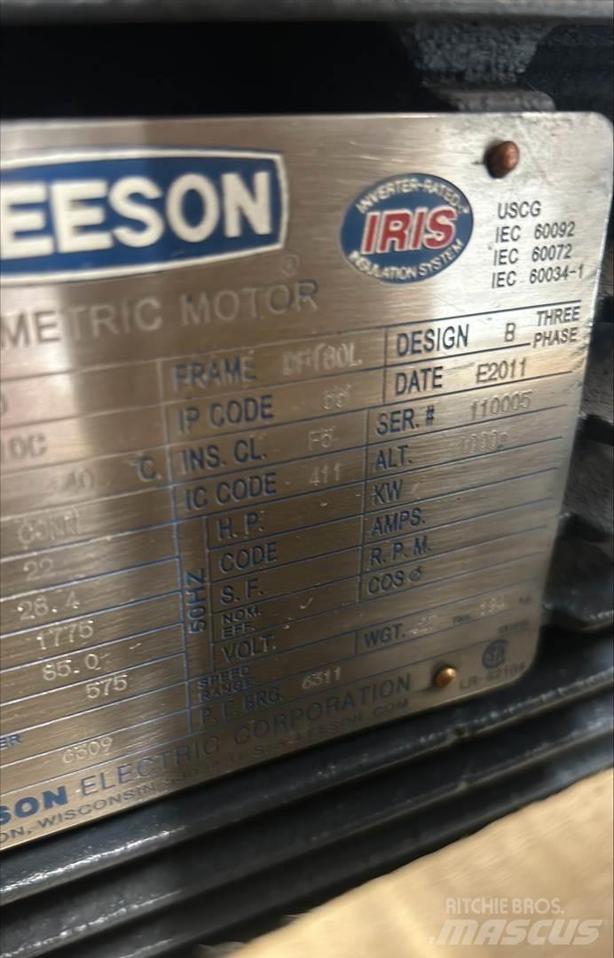  LEESON C180T17FZ10C Teollisuusmoottorit
