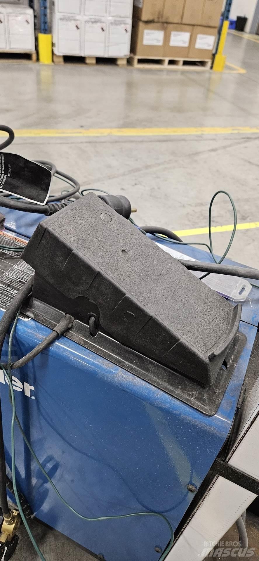 Miller 210 Hitsauslaitteet