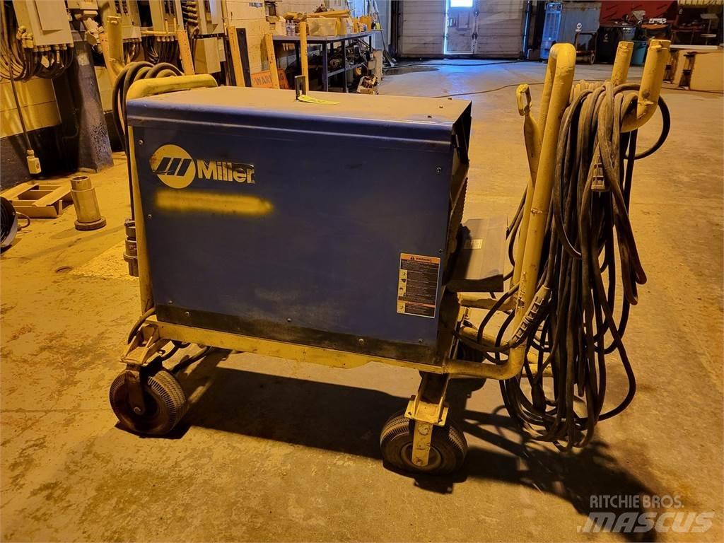 Miller Dimension 652 Hitsauslaitteet