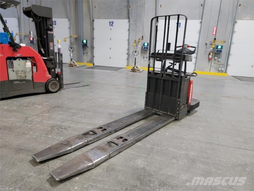 Raymond 8410 Muut koneet